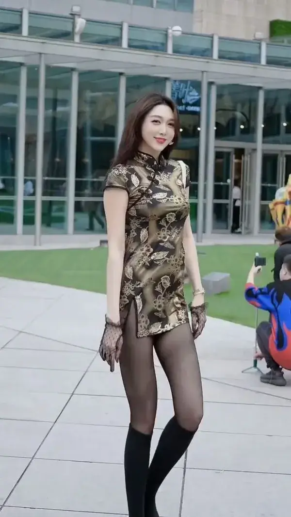 ASIAN ELEGANCE