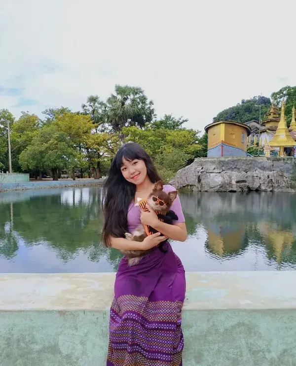 👸-𝐏𝐡𝐲𝐮 𝐒𝐢𝐧 𝐊𝐲𝐚𝐥 🇲🇲