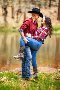 Arizona forest engagement photoshoot