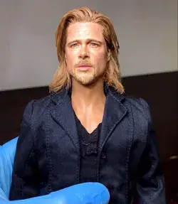 Brad Pitt 1:6 figurine