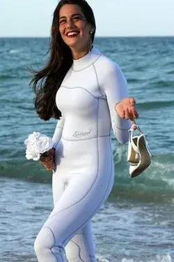 www.exceedwetsuits.com