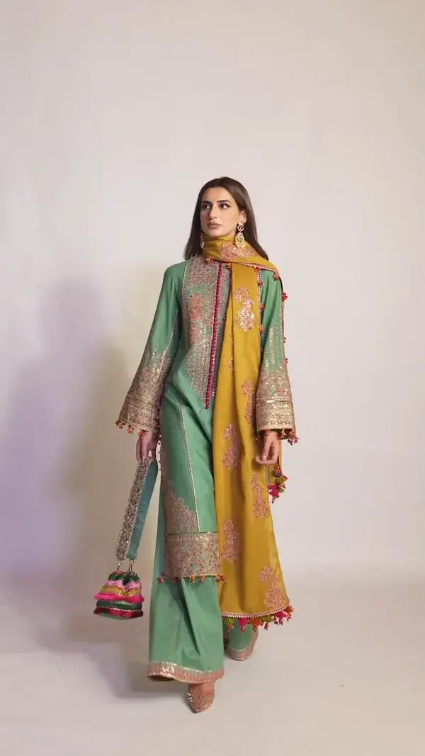 ROSHAN - Luxury Lawn 2023