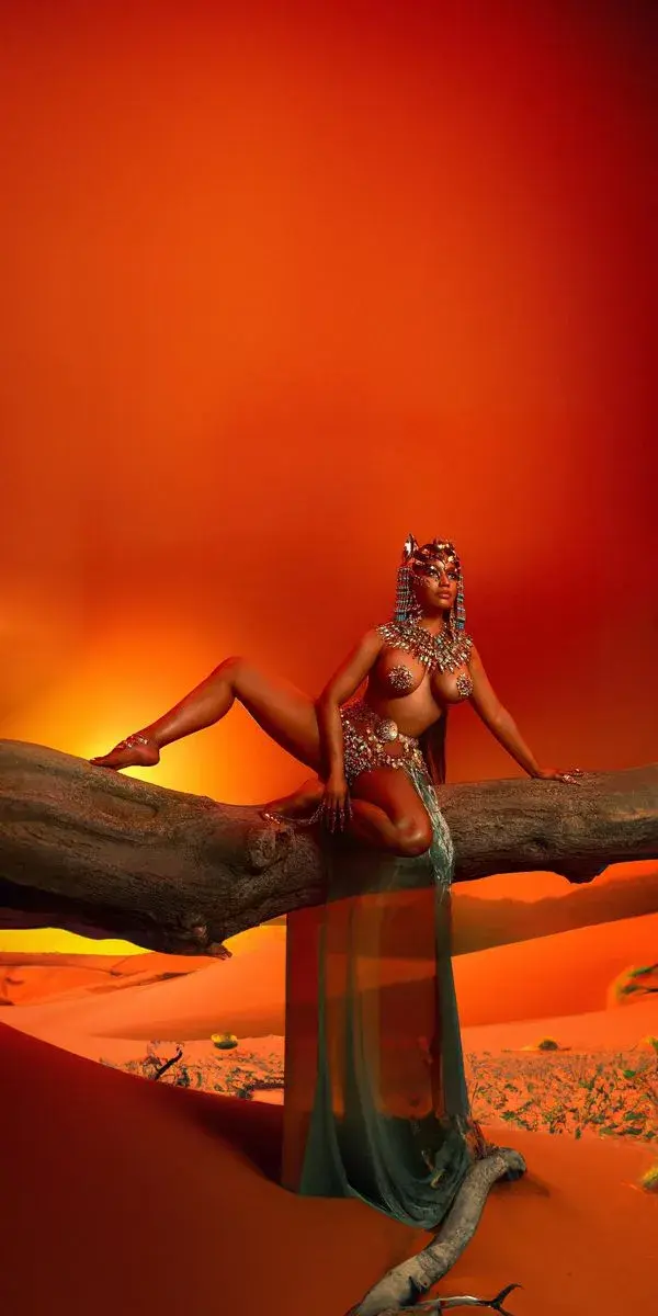 Nicki Minaj, Queen - Wallpaper