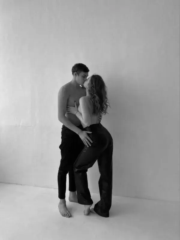 Couple Goal| couples photoshoot | datenight ideas | lingerie poses | sexy aesthetic