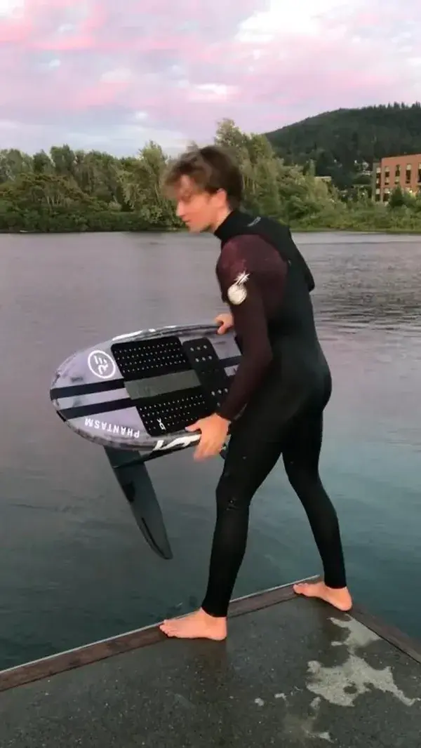 Finn Spencer - Adventurous Hydrofoil Ride