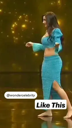 Nora Fatehi In Blue Dress With Dance Bollywood Songs Kusu Kusu | Malaika Arora Khan Show