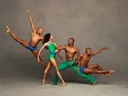 www.dancespirit.com