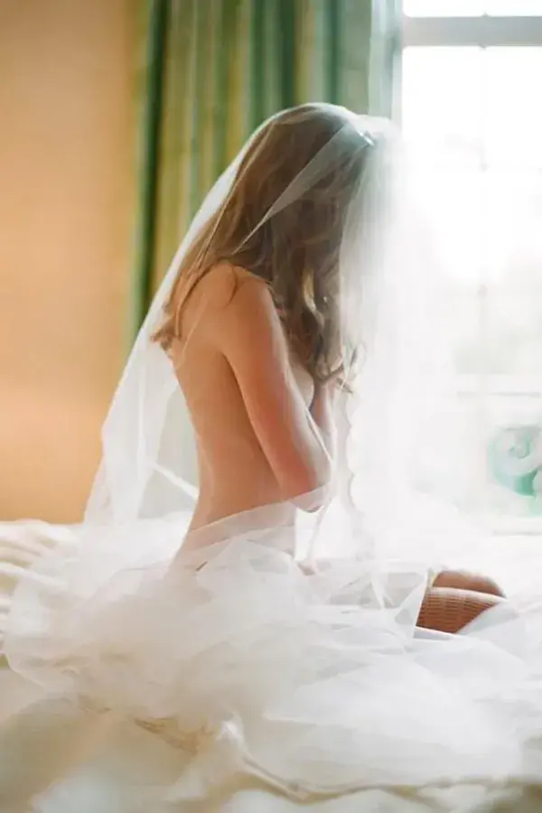 48 Sexy Wedding Pictures Not For Your Wedding Album | Wedding Forward