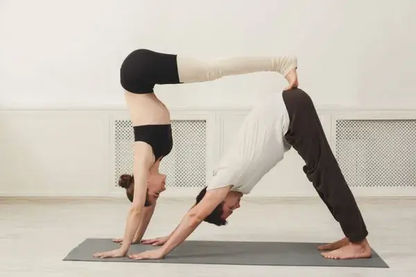 10 Beginner AcroYoga Poses