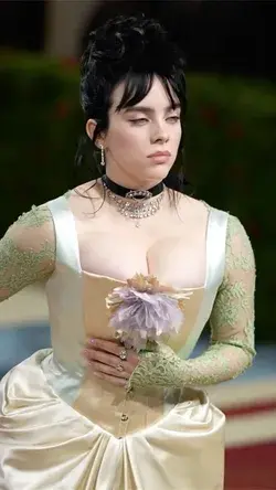 billie eilish met gala