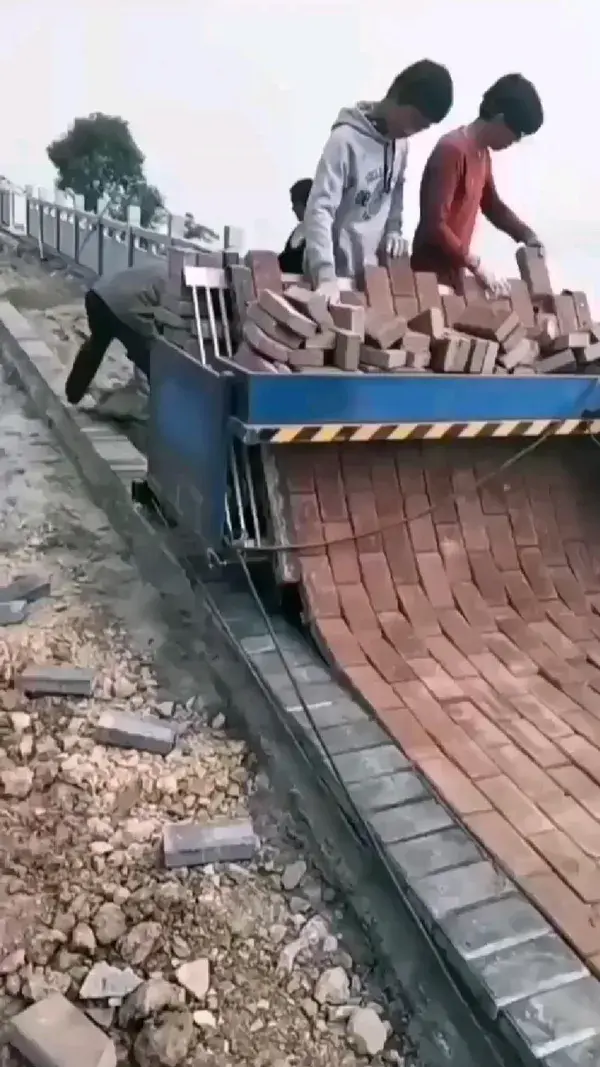 Semi- Automatic Brick paver machine 👌