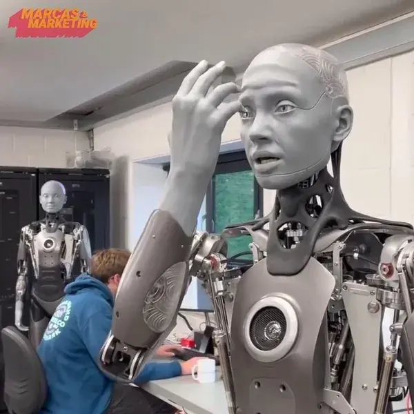 "Ameca" Humanoid Robot AI Platform 😱