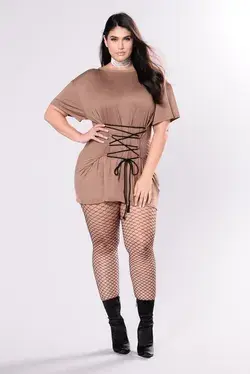 www.fashionnova.com