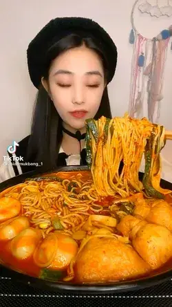 Noodle mukbang follow me for more <3