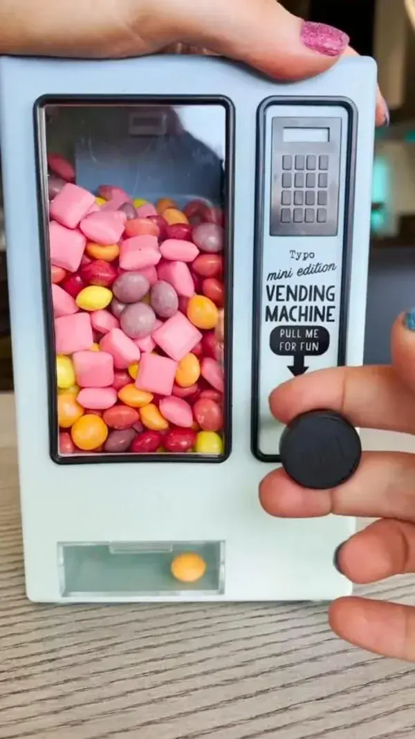 TINY Vending Machine!