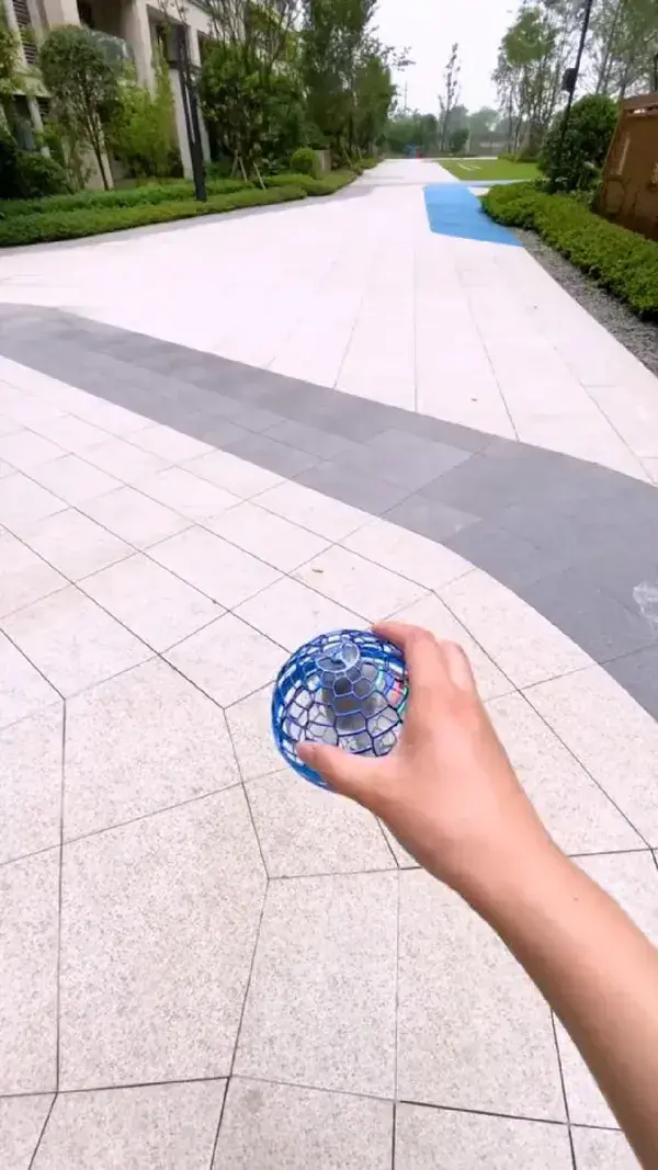 Flynova Magic Ball.