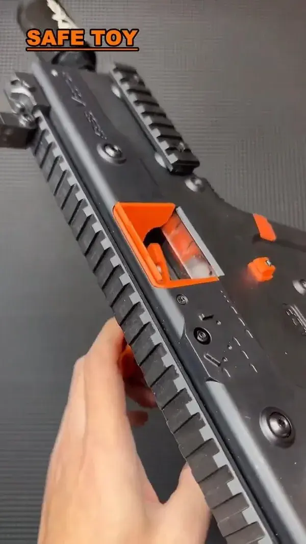Kris Victor Gel Blaster toy guns