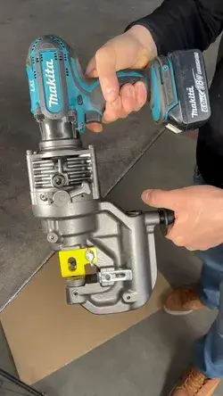 battery hole punch Makita