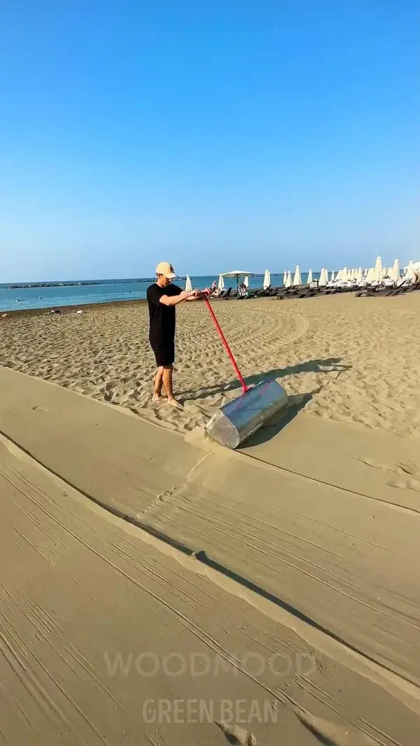 Amazing recycling of garbage he found on the beach!