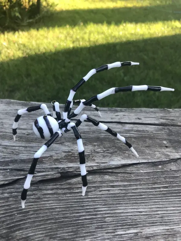 Helloween Glass Spider miniature by Glass Symphony