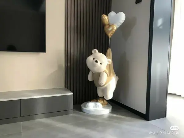 Things i didn't know i need in my future home P2. Bear hanging with ballons.