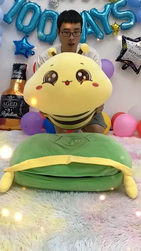 Giant turtle plushie - omgkawaii.com