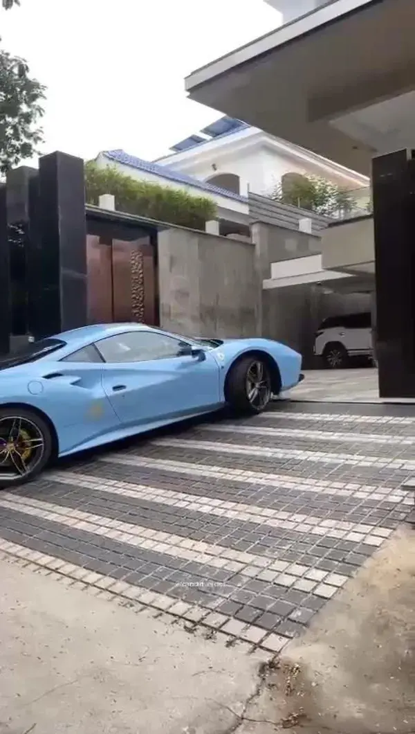 Ferrari !!🔥