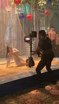 Sunny Leone bts machhli