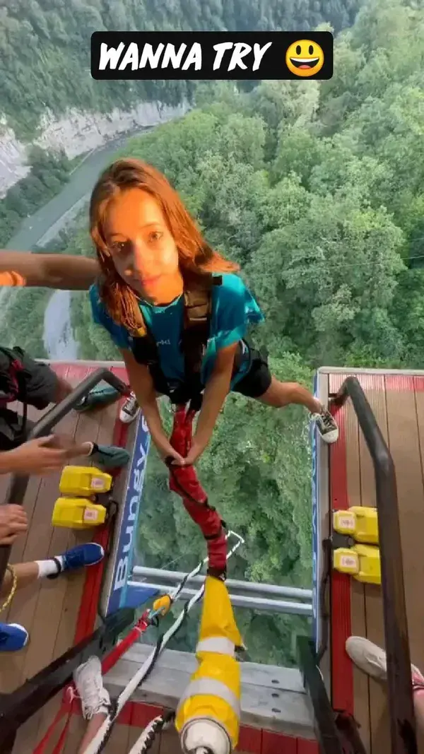 bungee jumping video | adventure time | bungee jumping craze crazy people