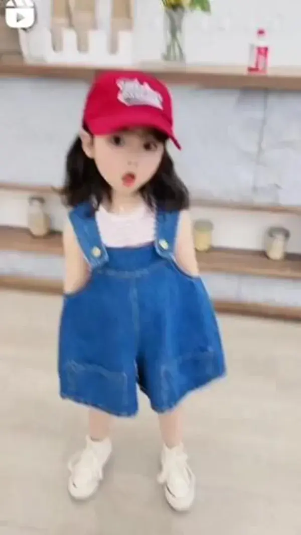 Cute girl dance 🤩