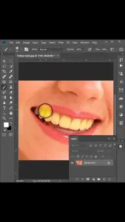 Whiten Teeth in 10 Seconds | Yellow teeth to whiten teeth in Photoshop #shorts #graphicstipsland