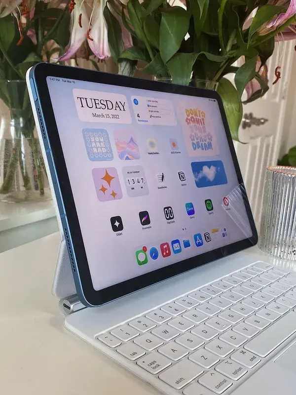 M1 iPad Air Unboxing, Setup, and Review🦋