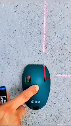 Electronic 90 degree laser scale