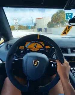 Aventador SV Music lambo