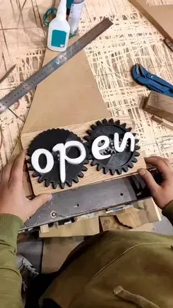 3D Printed Open-Closed Signboard