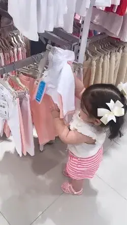 Cute baby video 😍 😍
.
.
.
#baby #babies #adorable #cute #cuddly #cuddle #small #lovely #love #inst