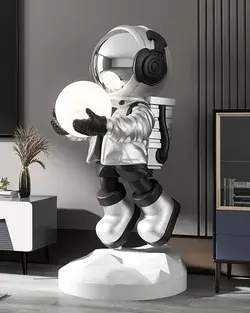 Fantasy Astronaut Floor lamp - Dia 38cm x H 80cm / ∅ 15″ x H 31.5″ / Chrome / Warm Light