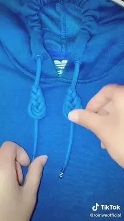 Cute way to tie your hoodie stings❤️
