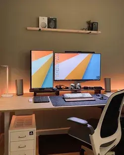 Featured Desk Setups - Setupedia