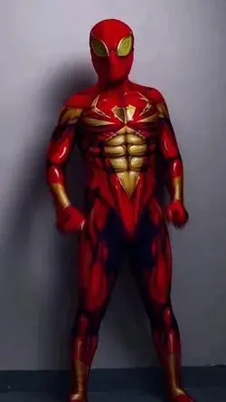The Amazing Spiderman&Iron Iron Spiderman suit,do u like? #spiderman #spidermancosplaySpiderman suit