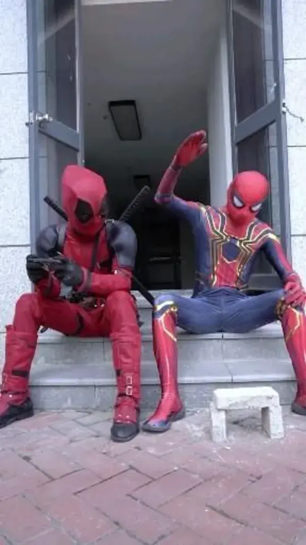 Fun Spiderman Power Challenge|Spiderman and Deadpool Cosplay Sitcoms [Video] | Deadpool wallpaper, Deadpool funny, Deadpool cosplay