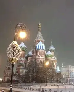 A Magical Night of Christmas In Moscow In Russia
🎥 @nataabramova_ /IG