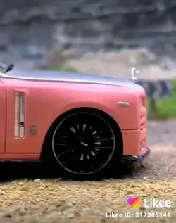 1:64 Mini Pink Modelcar of Rolls Royce