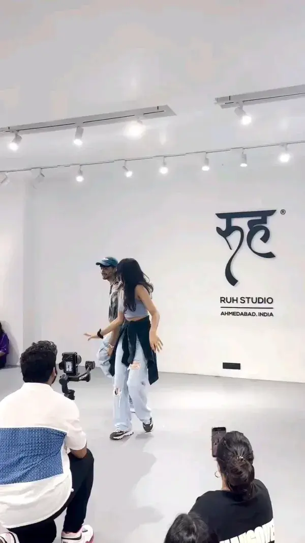 effortless dance moves