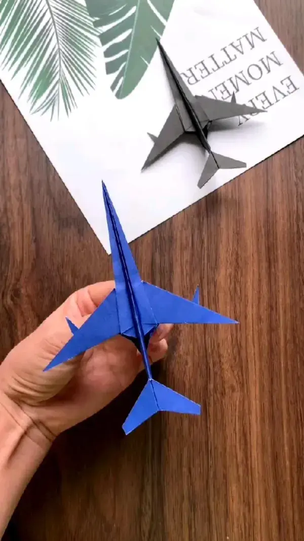 Simple Origami plane
