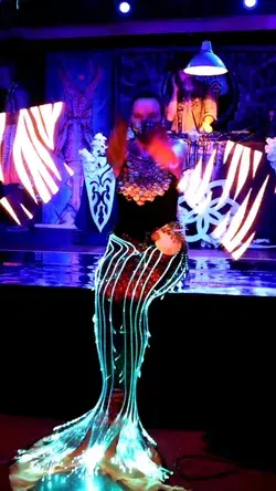 LED Fiber Optic Mermaid Tail made using the Fyber Kit by Ants on a Melon Follow @livewire.to