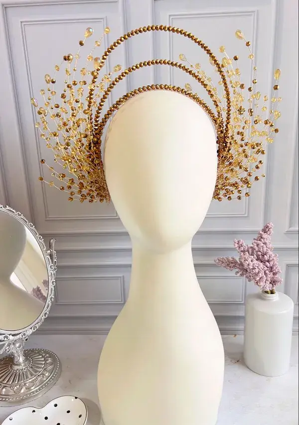 Golden headpiece