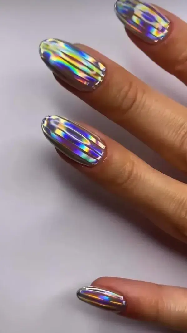 Holographic Nails 🌈🦄