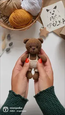 Mini Bear 🧸 @misispolka