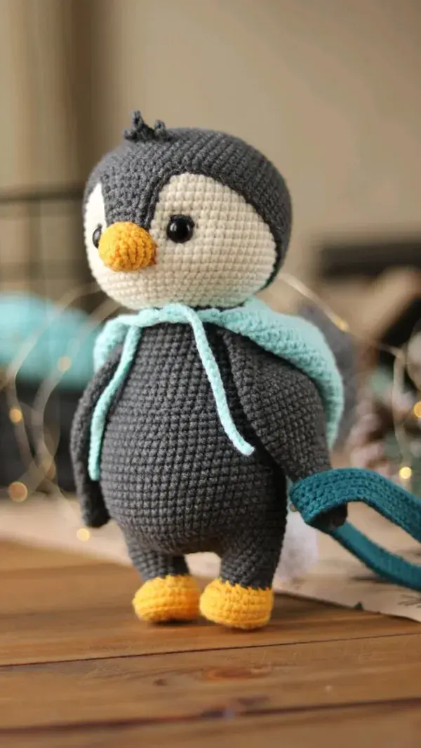 Crochet penguin pattern. amigurumi penguin pattern. crochet animals pattern. amigurumi animals.